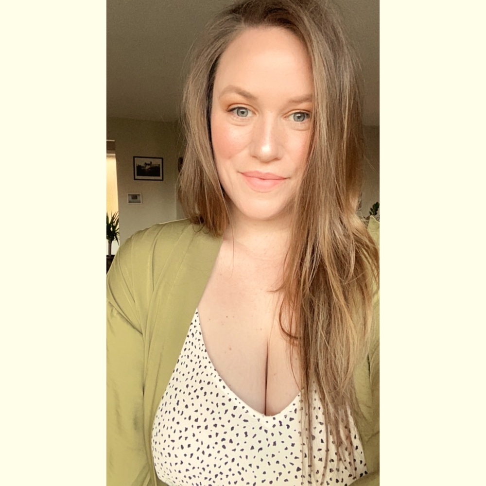 Meet your Posher, Kelly